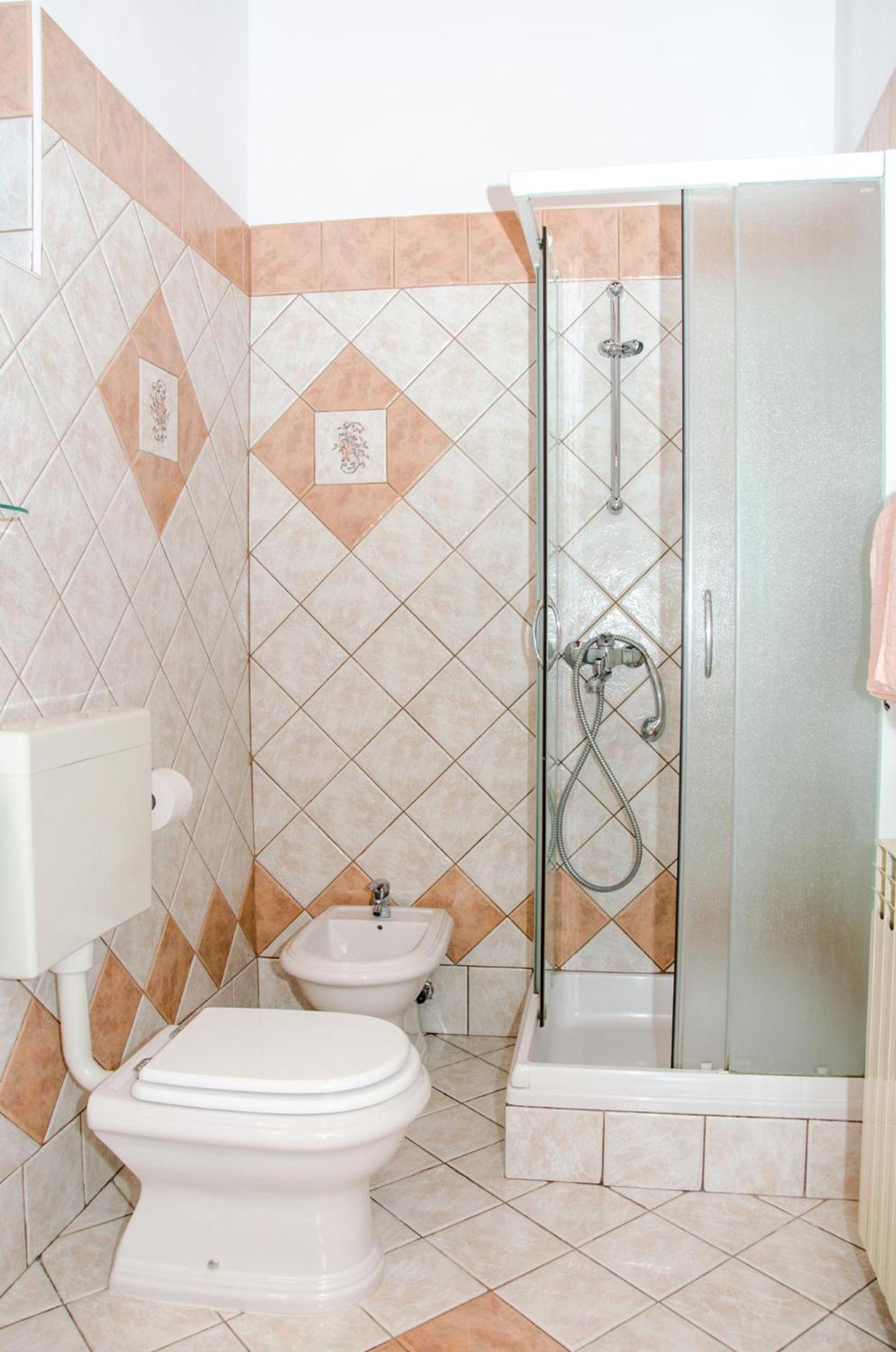 Guesthouse Ruza - Apartments 塞尼 外观 照片