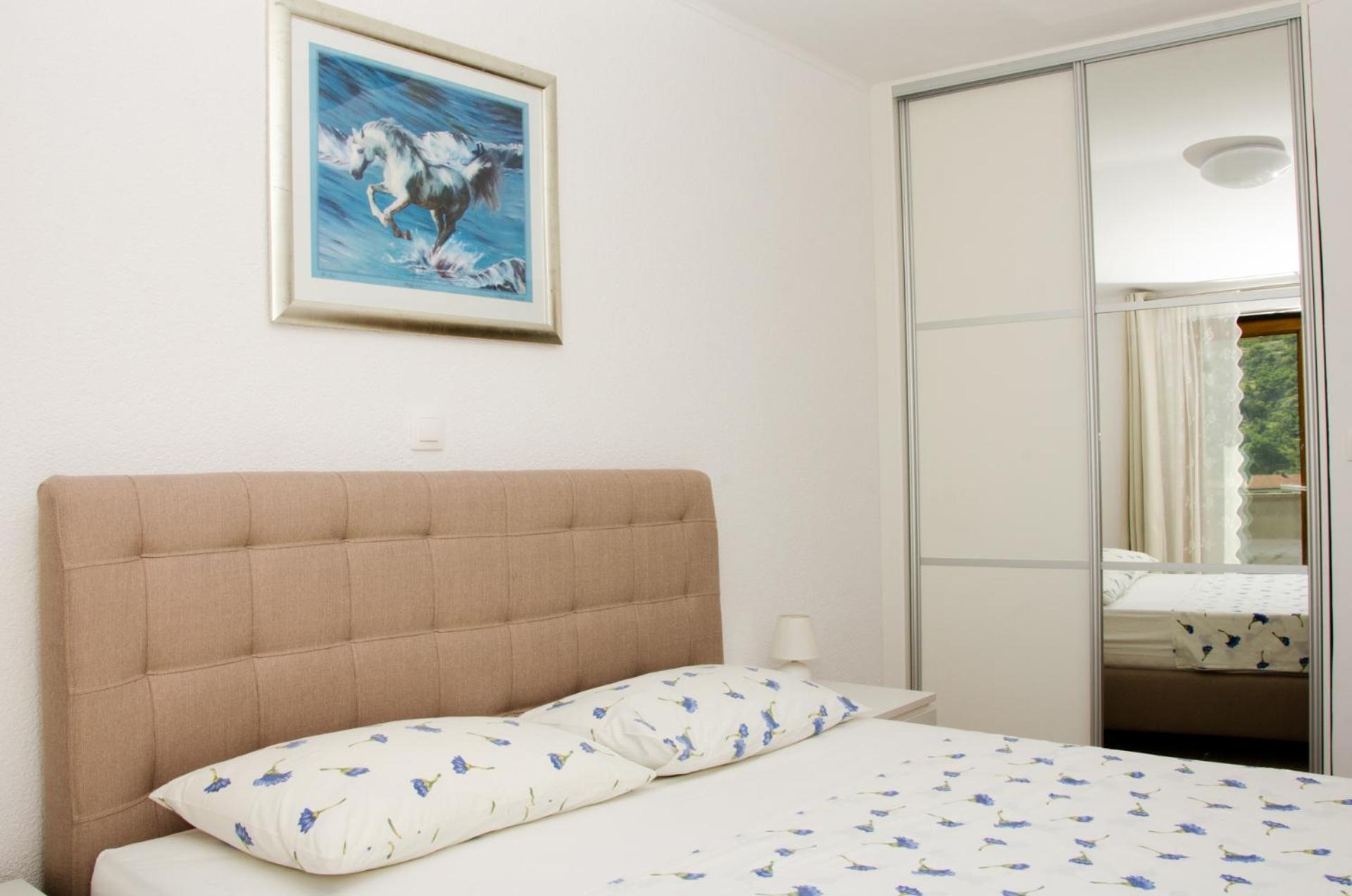 Guesthouse Ruza - Apartments 塞尼 外观 照片